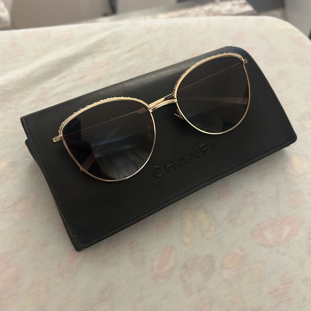 CHANEL Black and Gold Aviator Sunglasses